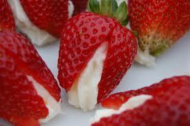 Cheesecake Stuffed Strawberries